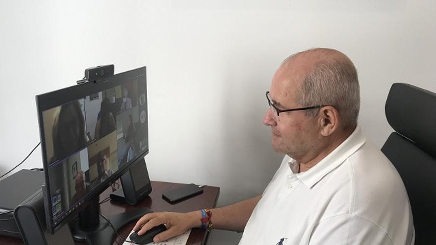 El concejal José Ramón González, durante la reunión de la junta del Patronato de la Vivienda, hoy