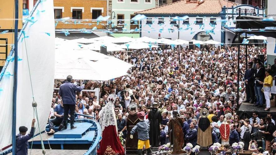 Fiestas de Cudillero, durante el sermón de L&#039;Amuravela.