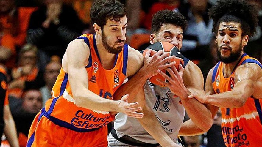 Anthony Gill se acerca al Valencia Basket