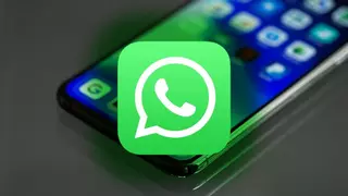 Una tiktoker revela el truco secreto para repetir las fotos de WhatsApp que desaparecen en un segundo