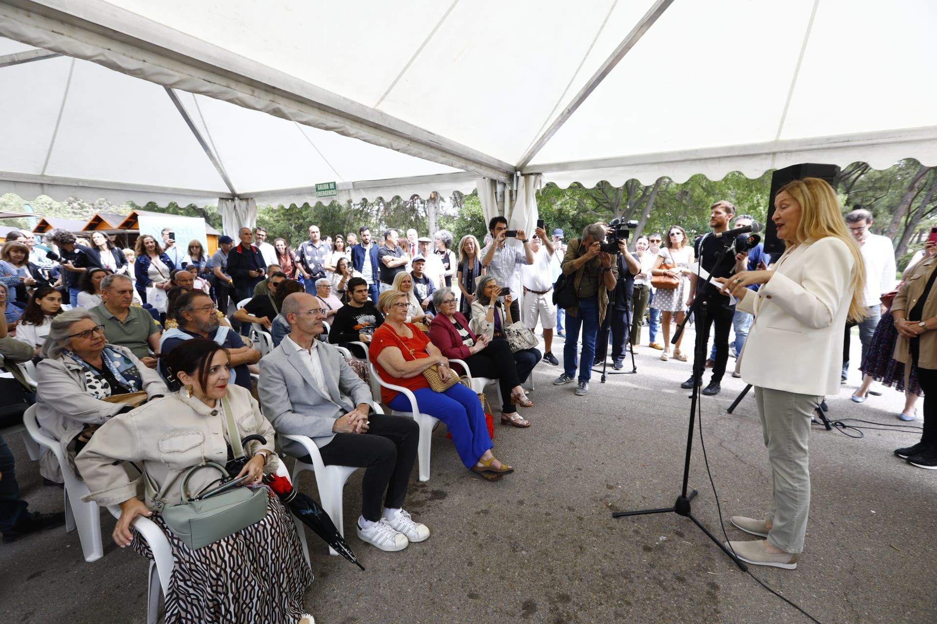 En imágenes | Inauguración de la Feria del Libro de Zaragoza