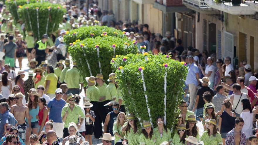 Un momento de la procesión de las Alfàbegues