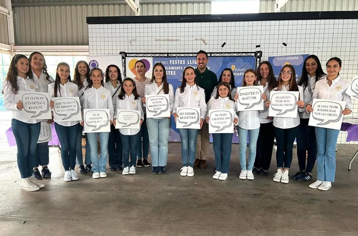 Punto Violeta en la estación de metro de Torrent.