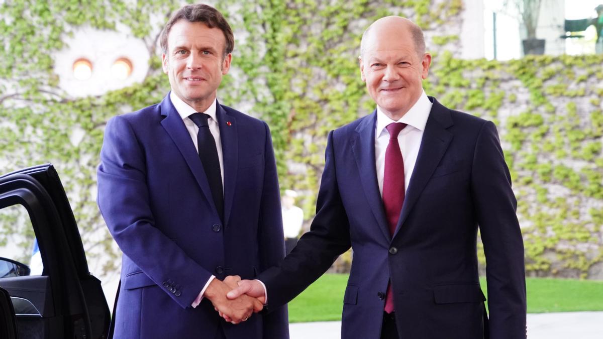 El canciller alemán, Olaf Scholz, y el presidente francés, Emmanuel Macron, tras su reunión en Berlín.