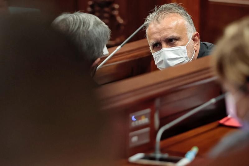 Pleno en el Parlamento de Canarias, 15/12/2021