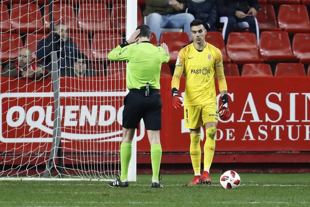 El partido de Copa entre el Sporting y el Valencia, en imágenes