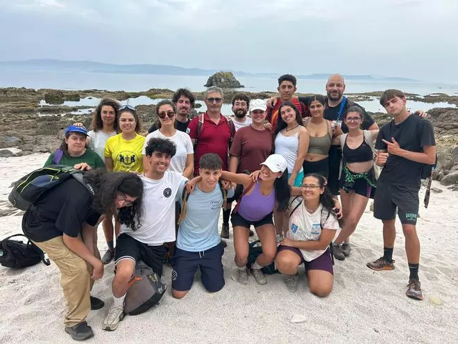 La isla de Ons recupera el campo de voluntariado ambiental