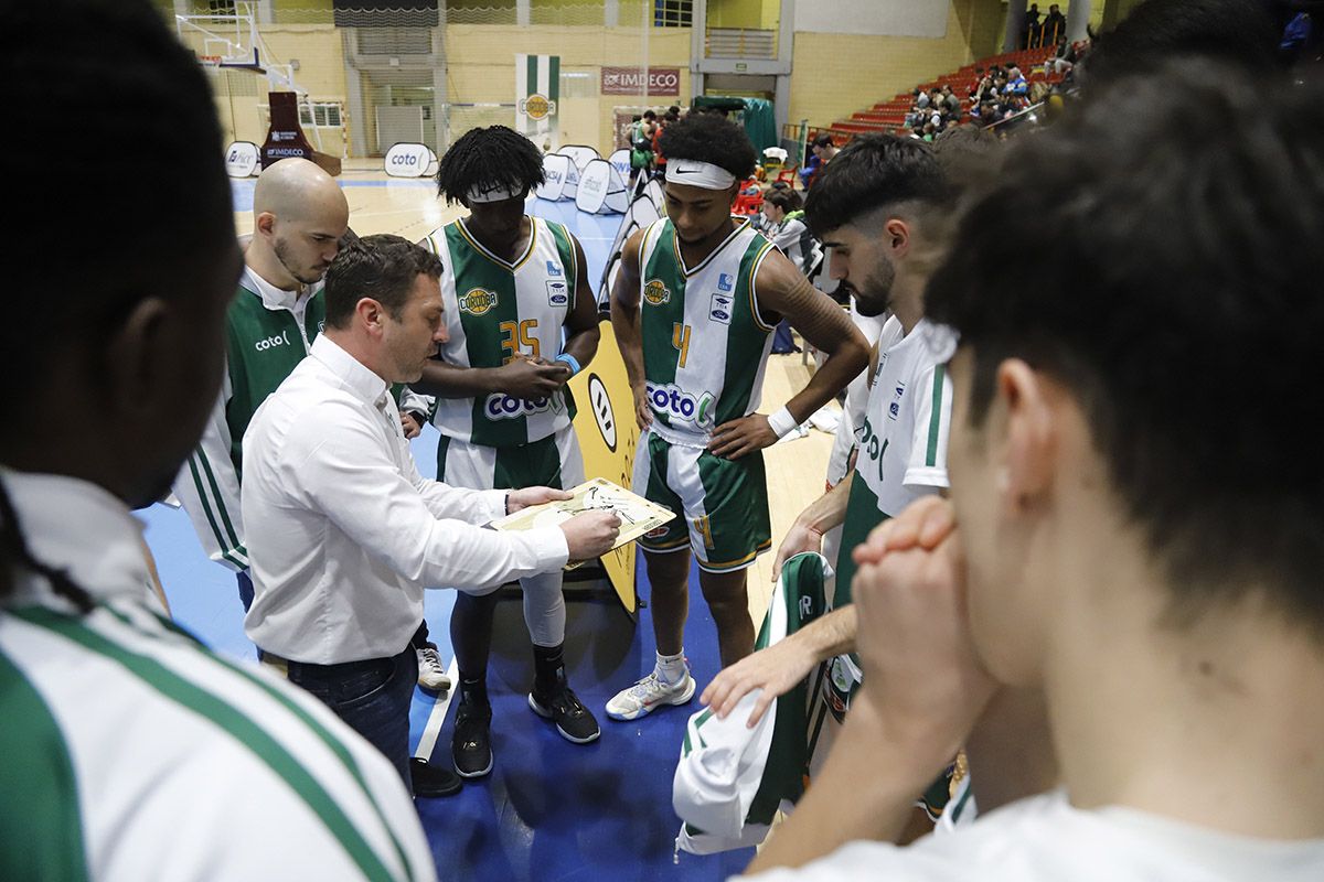 El Coto Córdoba de Baloncesto - San Fernando, en imágenes