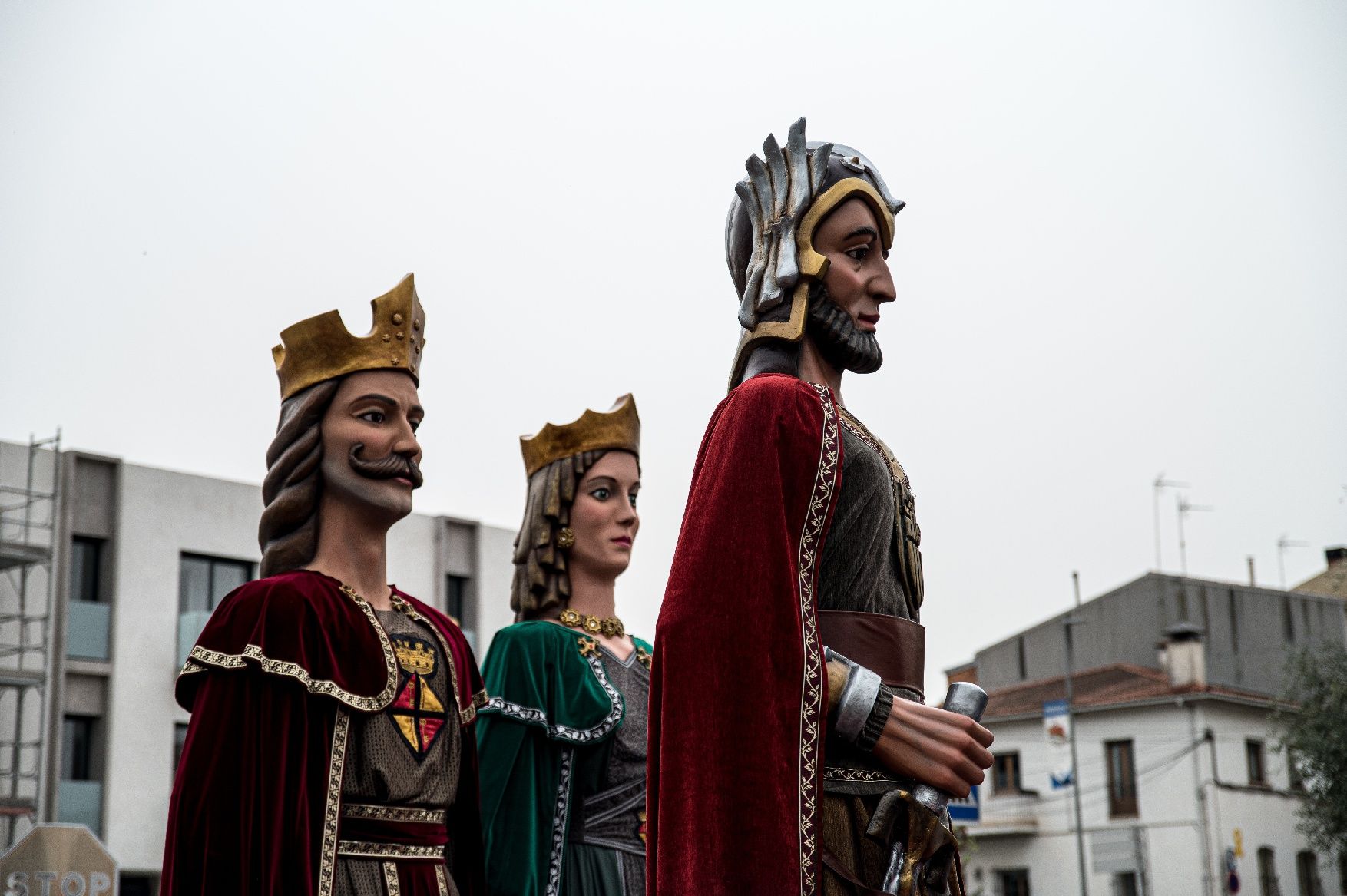 La 63e Fira d'Artés omple el poble de gent, cotxes i tractors