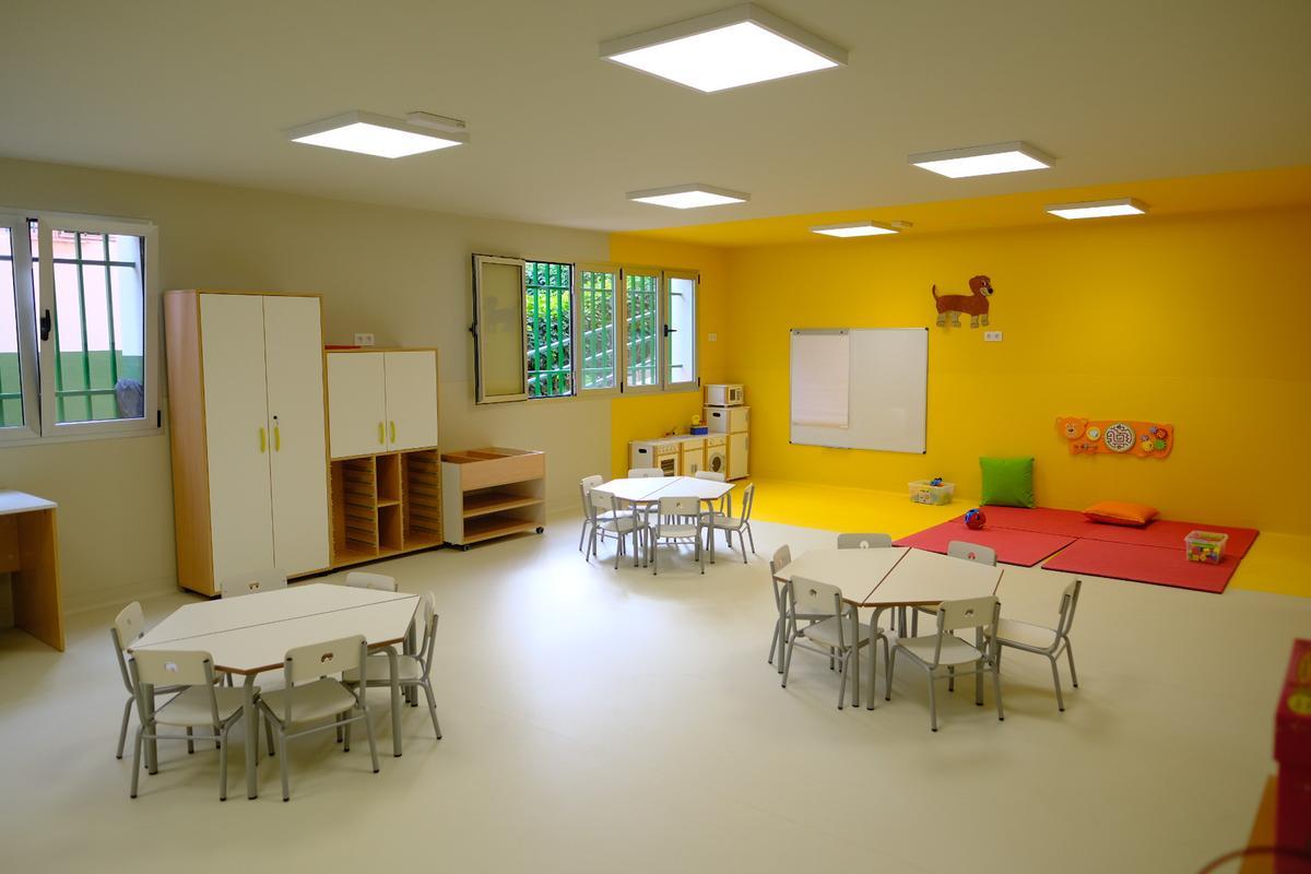 Aula habilitada para niños y niños de 2 a 3 años en el CEIP Nicolás Aguiar Jiménez (Santa María de Guía).