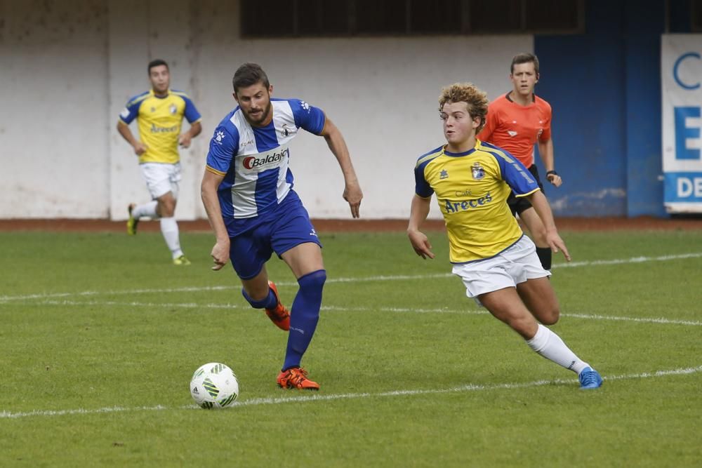 El partido entre el Real Avilés y Mosconia, en imágenes