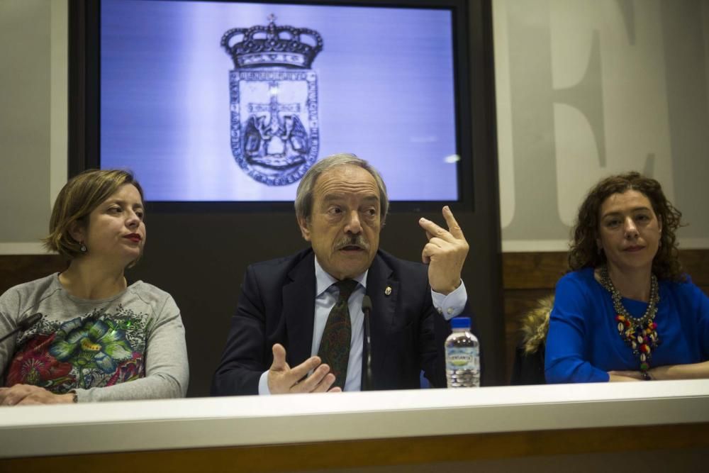 Rueda de prensa de Wenceslao López y sus socios