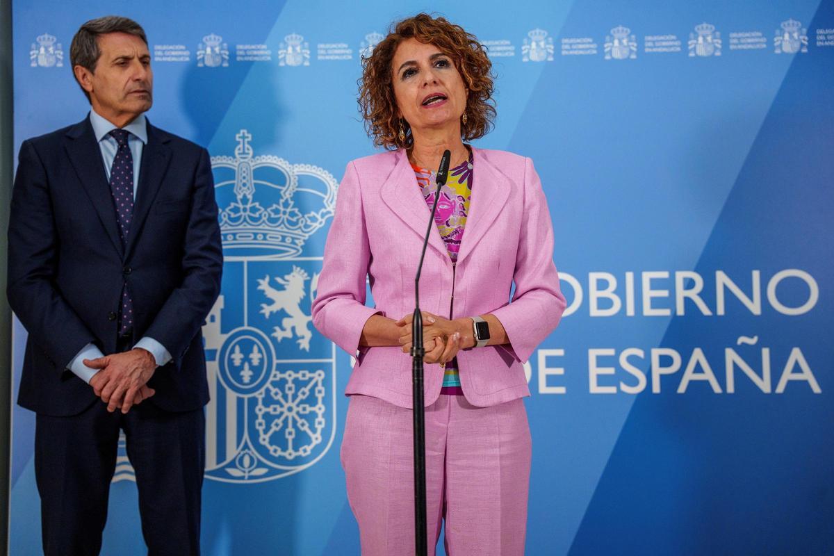 La vicepresidenta primera y ministra de Hacienda, María Jesús Montero.