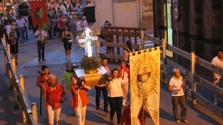 El Rosario de Cristal regresa a las calles 60 años después