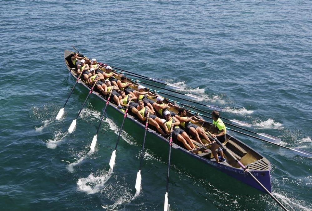 Las imágenes de la Bandera Femenina Concello de Vigo de traineras