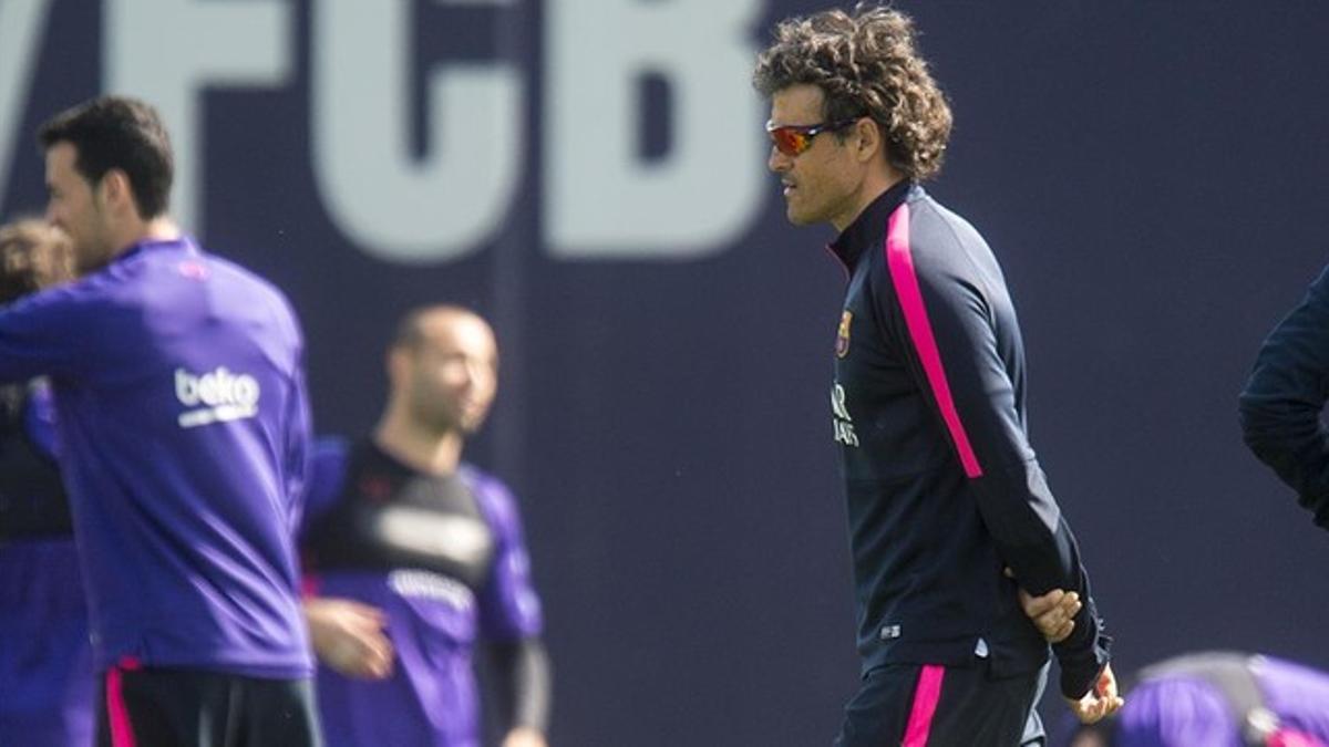 Luis Enrique durante el entrenamiento del Barça en Sant Joan Despí