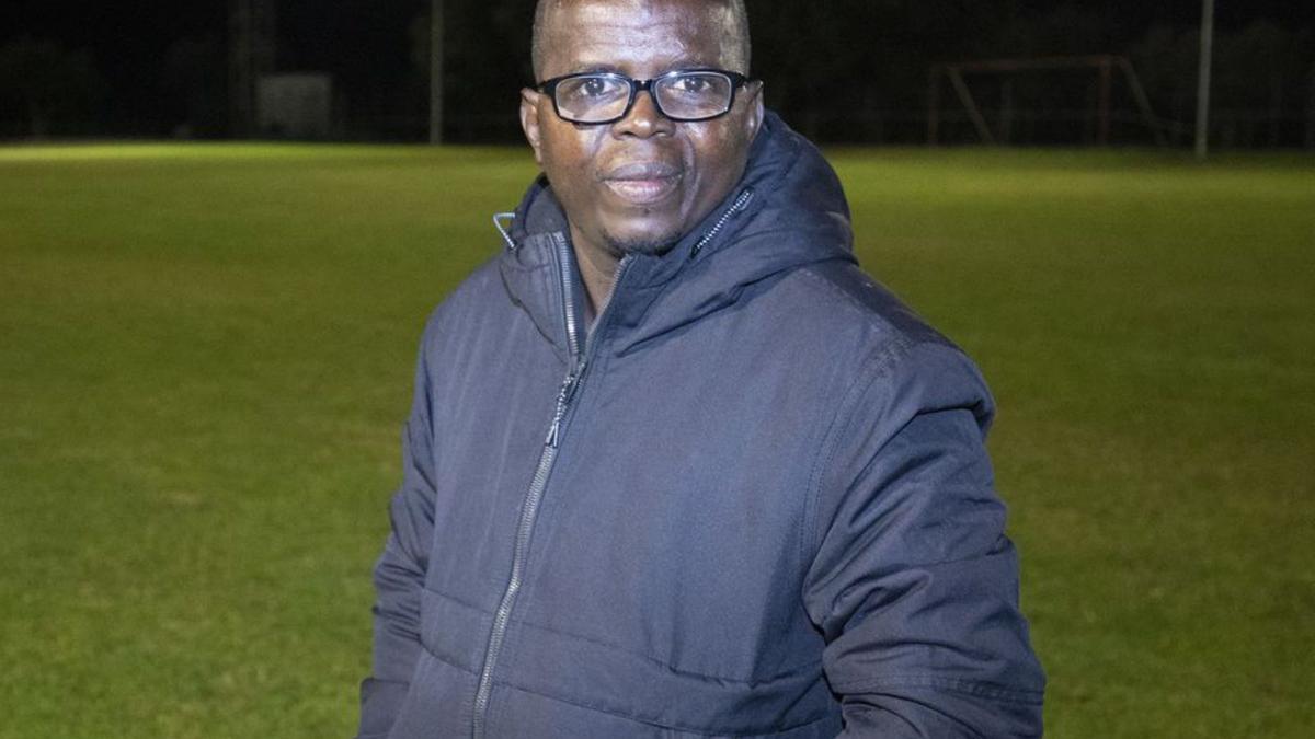 El Recreativo de Marca uneix nois de Senegal i Gàmbia, principalment, que jugaven tornejos a Ventalló i al barri de la Marca de l’Ham. | EDUARD MARTÍ