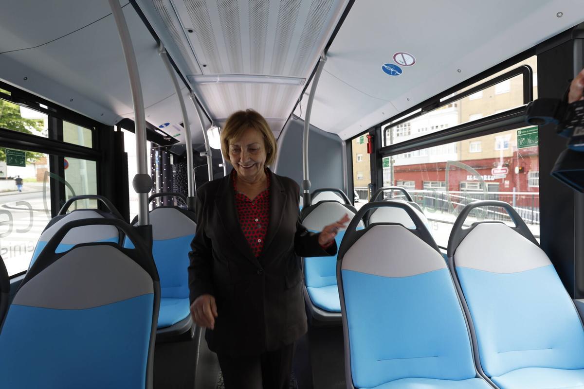 En imágenes: El primer bus eléctrico del Consorcio de Transportes se estrena en Avilés