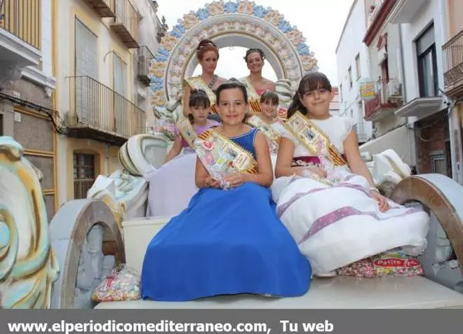 DIVERSIÓN A RAUDALES EN EL INICIO DE LAS FIESTAS DE ALCALÀ