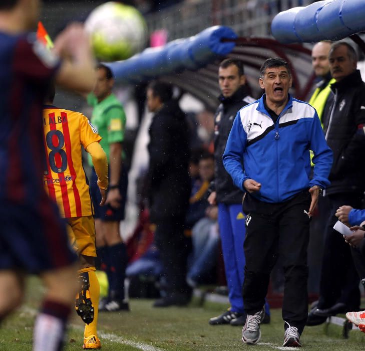 Las mejores imágenes del Eibar-Barcelona.