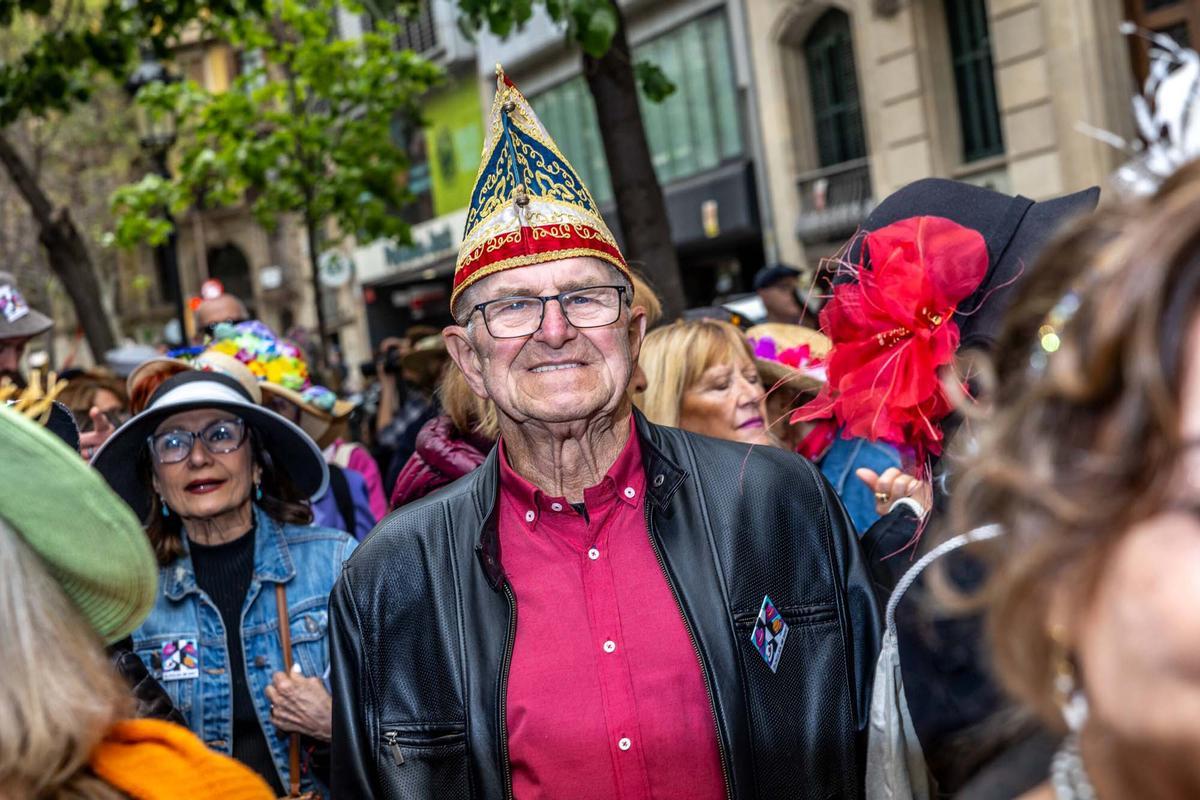 Nueva edición del Paseo con Sombrero por Barcelona