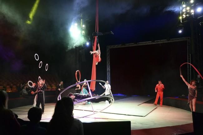 CIRCO KAOS EN TELDE