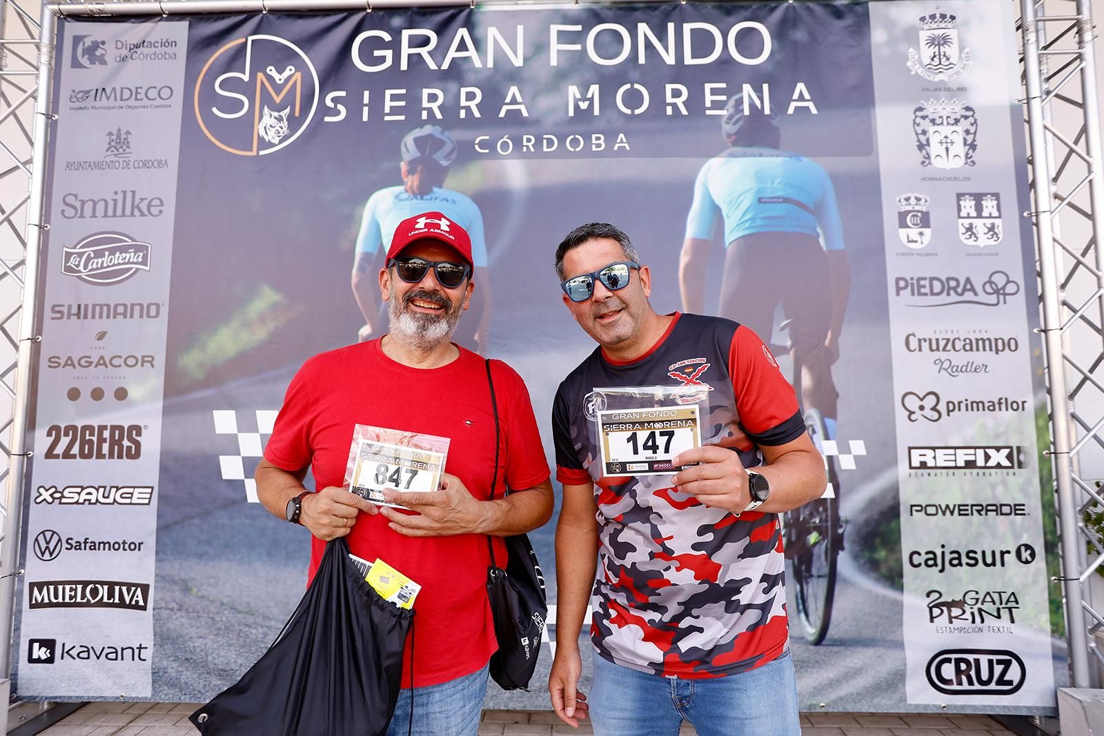 La recogida de dorsales de la Gran Fondo Sierra Morena en imágenes
