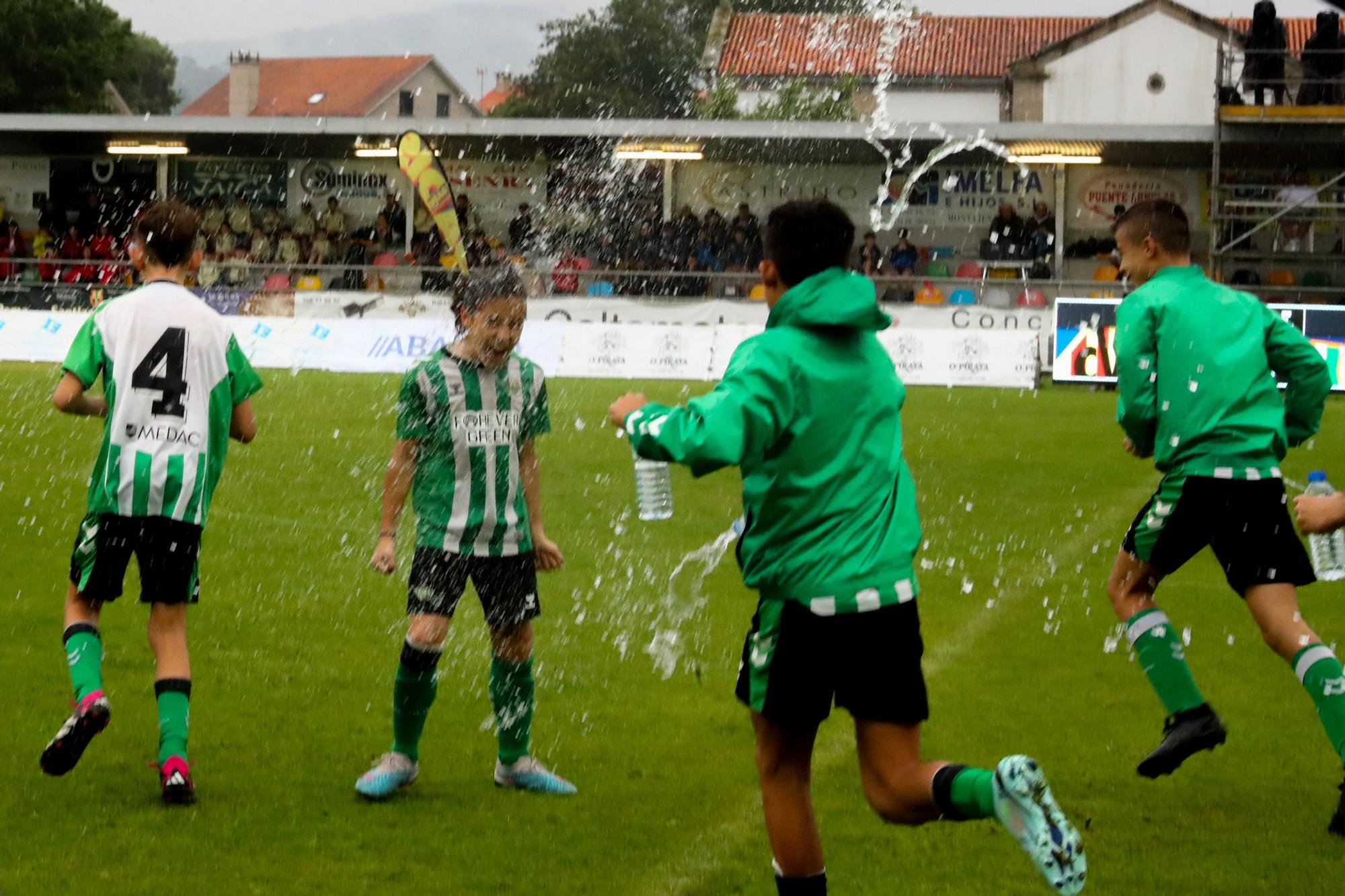 El Real Betis se hace con la corona del Arousa Fútbol 7