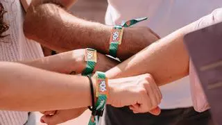 ¿Vas a los festivales 'I Love Reggaetton' y 'Love the 90’s' en Sevilla? Aquí es donde tienes que recoger tus pulseras