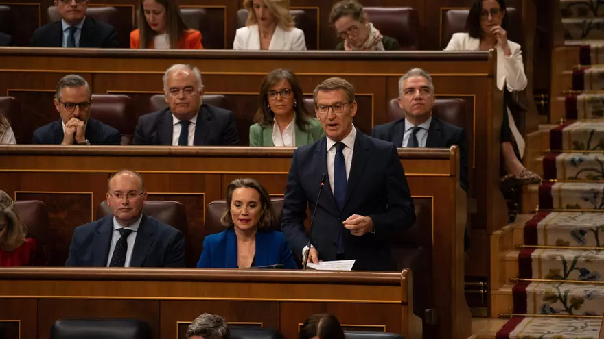Feijóo a Sánchez: "Si vuelve a negarse a dar explicaciones habrá una investigación específica sobre los asuntos que afectan a su entorno más inmediato"