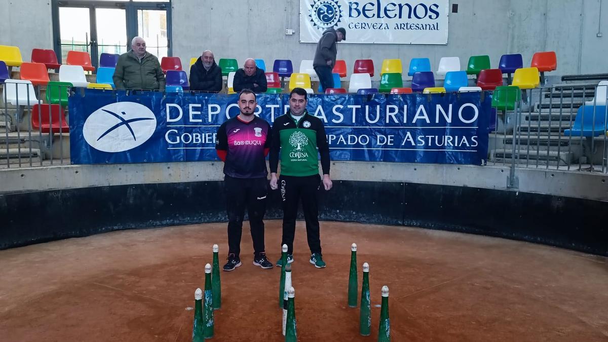 Elías Mier (izquierda) y Alberto Palacio, antes de su partida de cuartos de final.