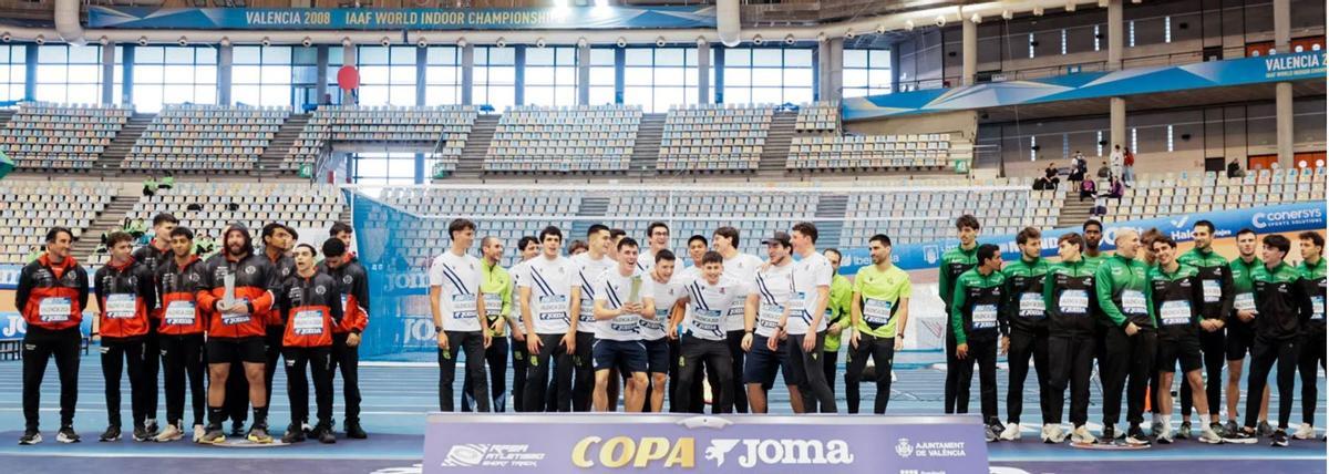 La Real Sociedad ganador, Fent Camí Mislata segundo, y Playas de Castelló, tercero.