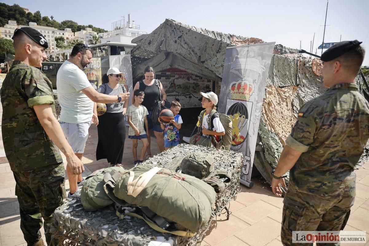 Las mejores imágenes del Día de las Fuerzas Armadas en Cartagena