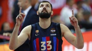 Mirotic, en un partido con el Barcelona.