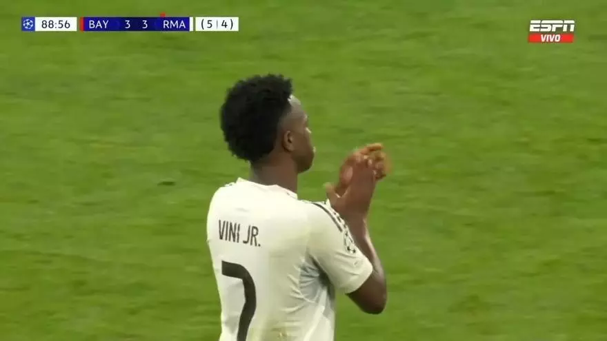Los inesperados aplausos de Vinicius después del impresionante gol de Luís Diaz