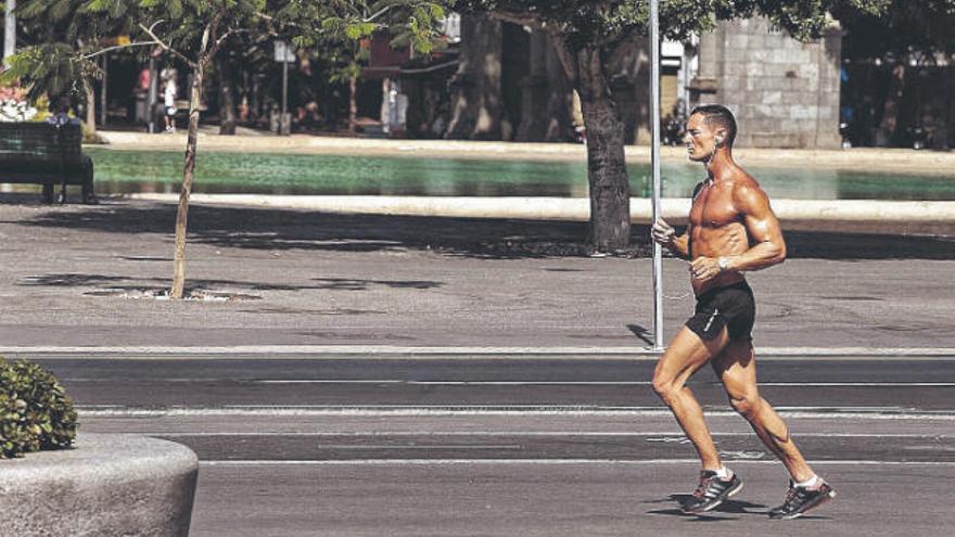 Tenerife supera los 35 grados en el segundo día de alerta por calor