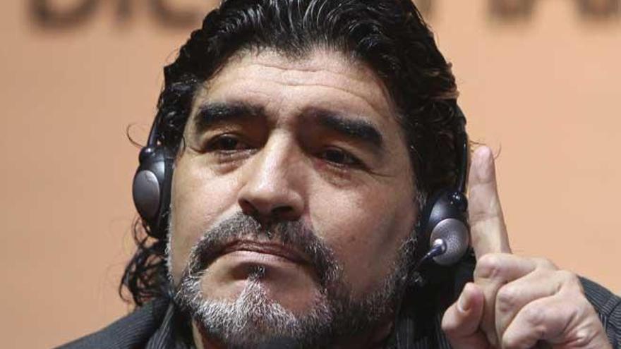 Diego Armando Maradona.