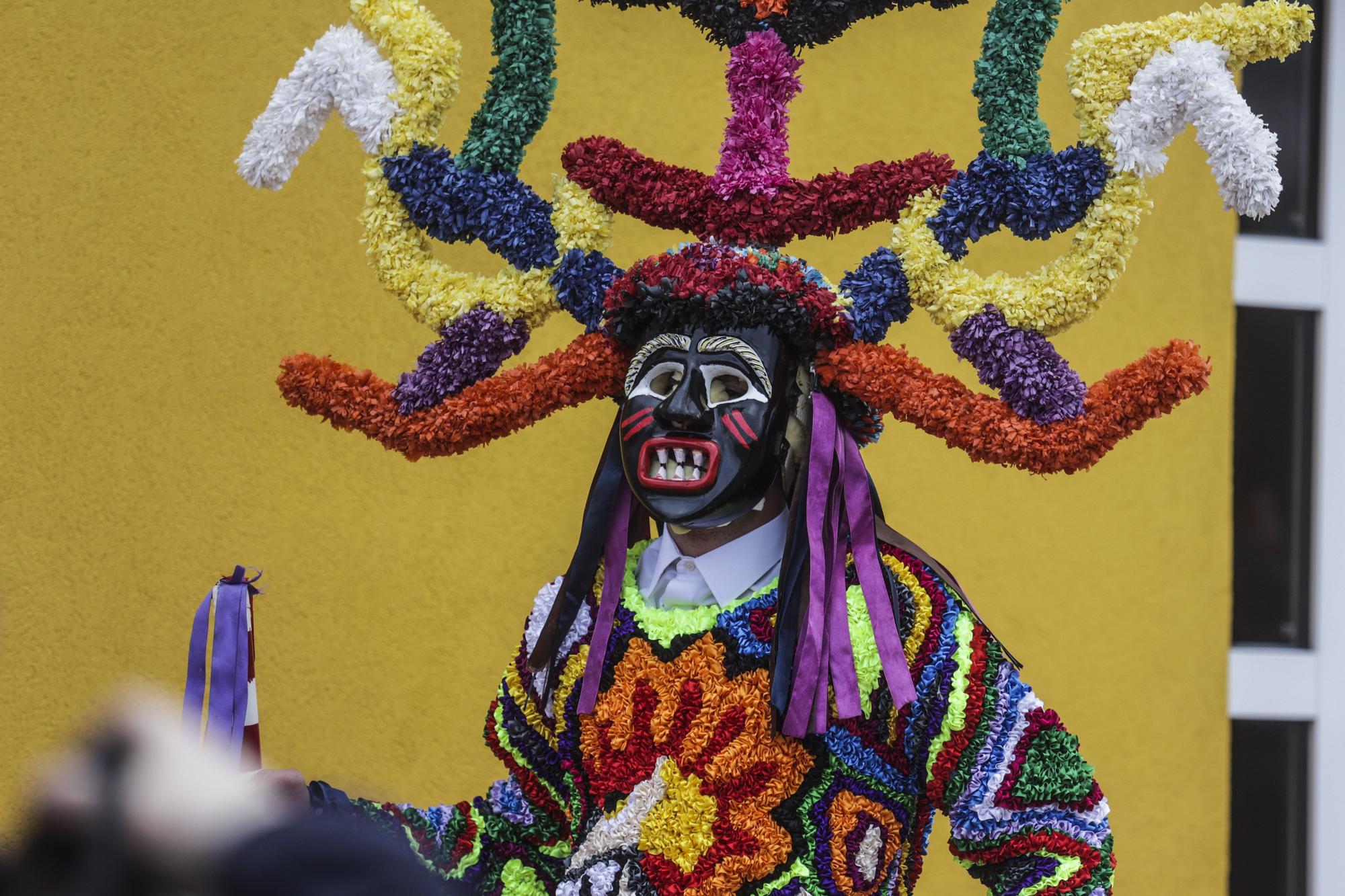 Todas las fotos de la Mascarada de Invierno en Valdesoto