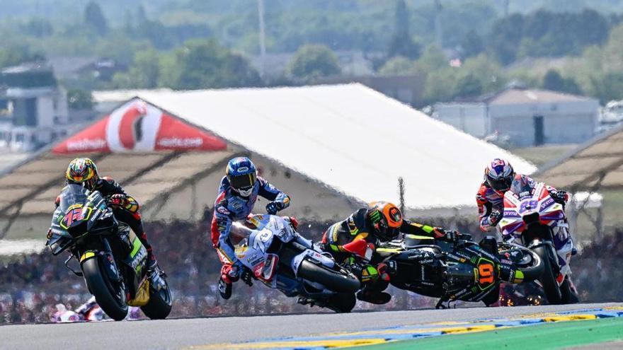 El hermano de Márquez y el de Rossi protagonizan el gran susto en Le Mans