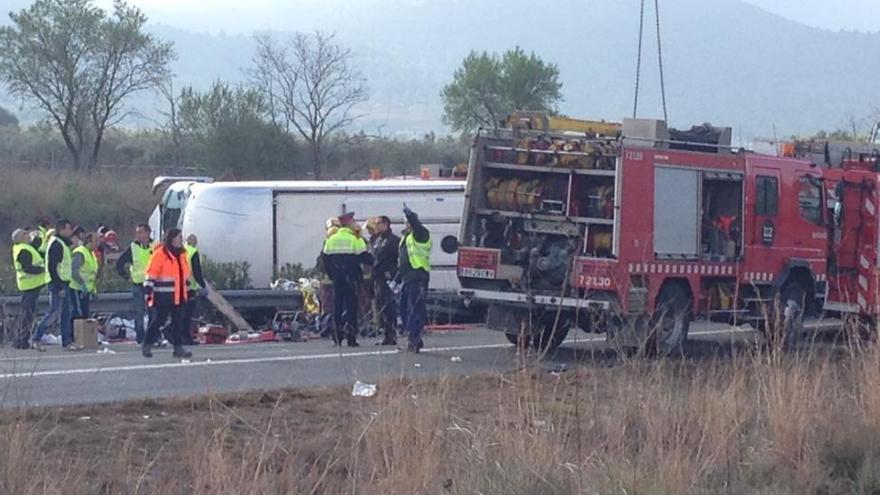 La empresa del autobús del accidente dice que el conductor había descansado