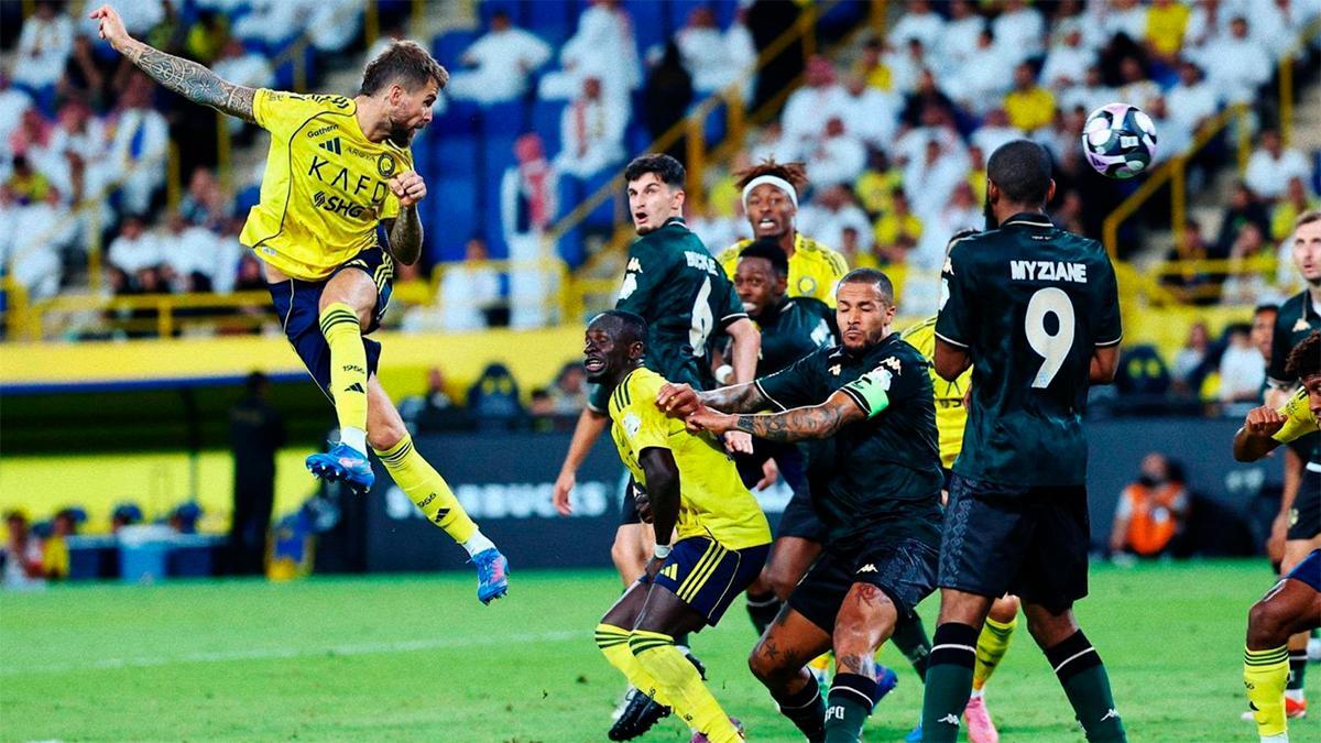 El primer gol de Íñigo Martínez en el Al Nassr
