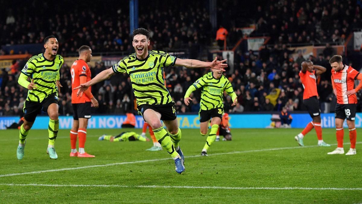 Declan Rice celebra el tanto de la victoria del Arsenal ante el Luton Town