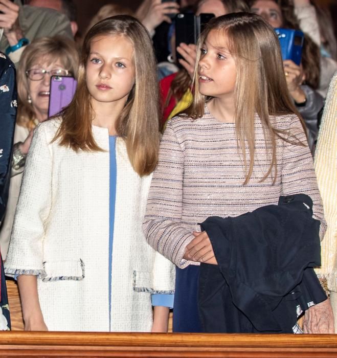 Los Reyes asisten a la misa de Pascua en la Catedral de Mallorca