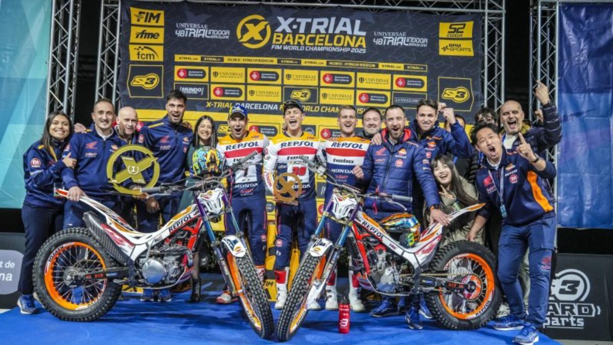 Fiesta del Repsol Honda, con Bou y Marcelli en Barcelona