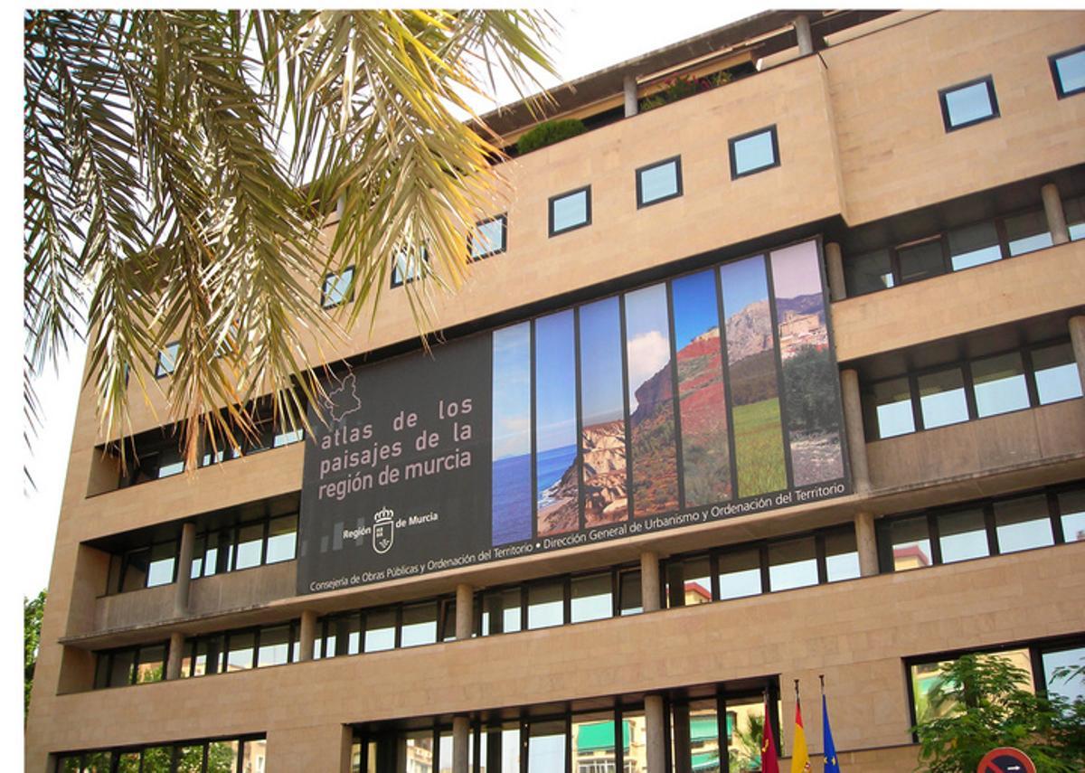 Fachada de la Consejería de Fomento.