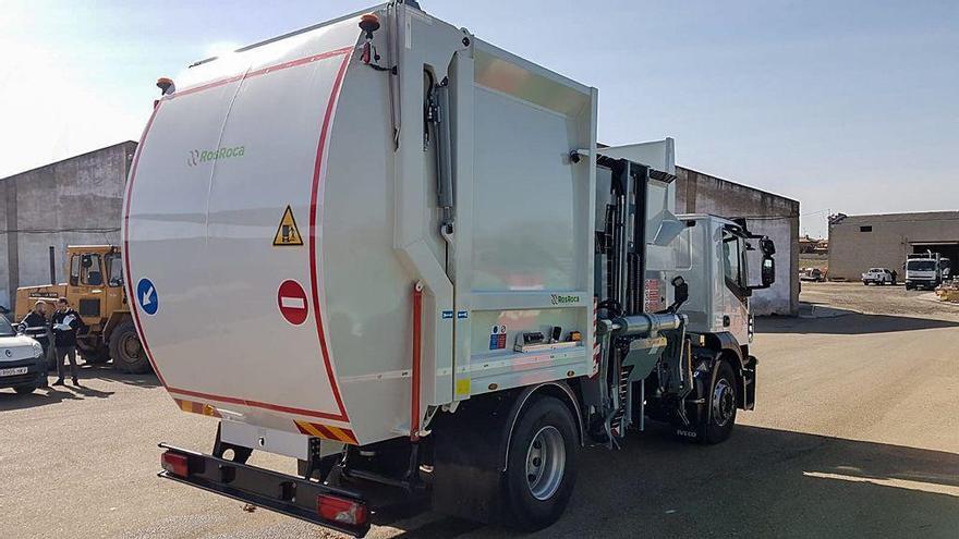 Nuevo camión de basura de Benavente.