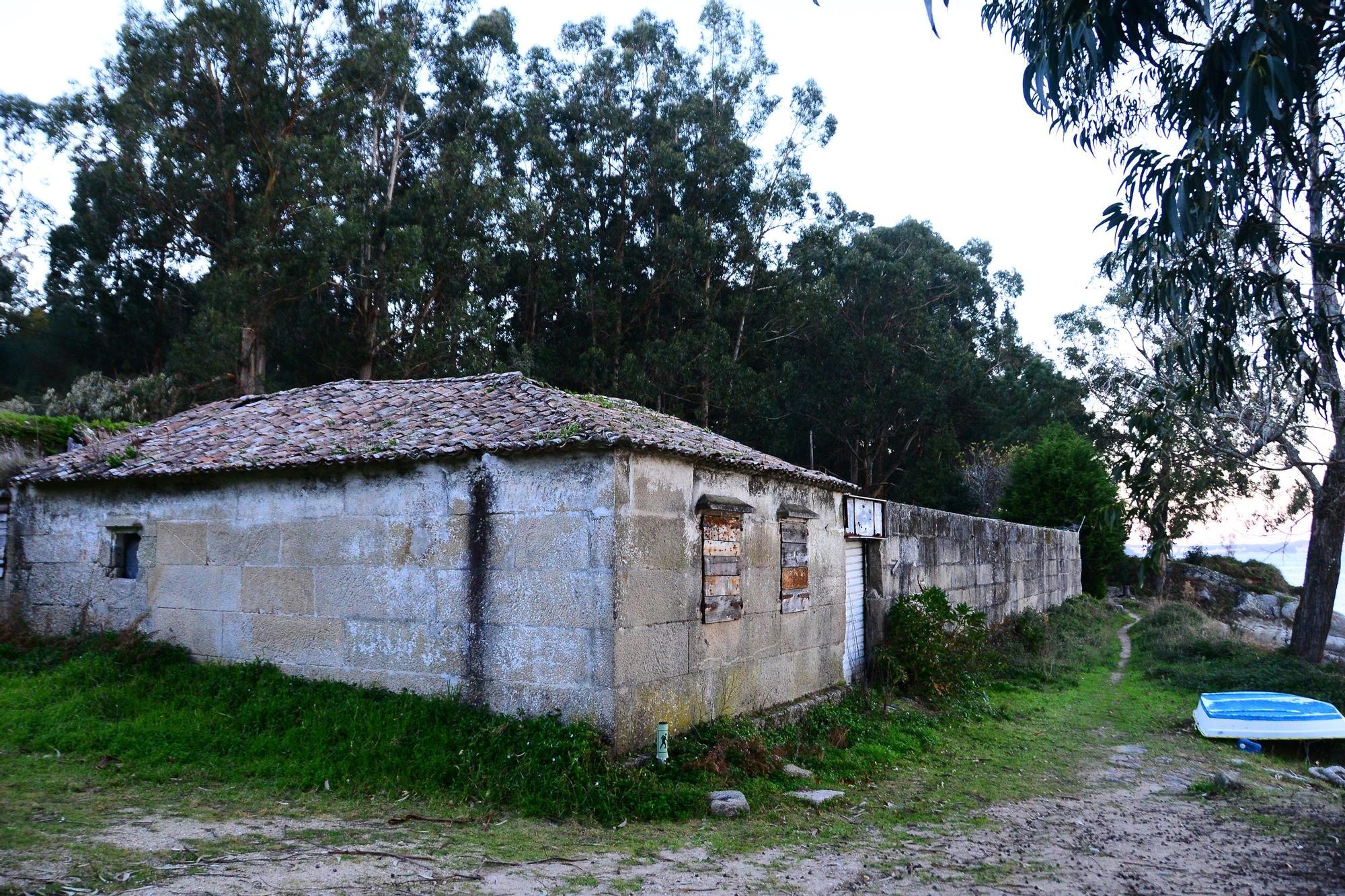 La salazón de Mourisca, en Bueu. Su estado antes de la restauración