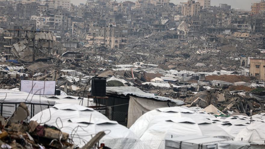 Trump busca avanzar a marchas forzadas en Gaza, pese al inmovilismo de Israel y Hamás