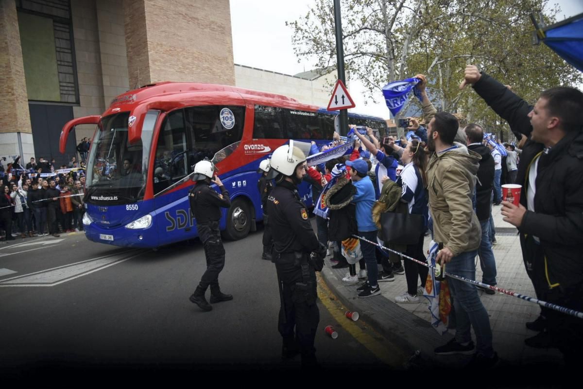 La aficiones del Real Zaragoza y de la SD Huesca volcadas con sus equipos