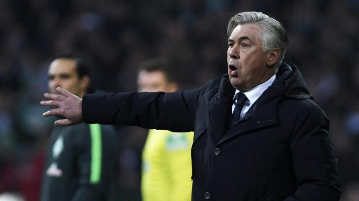 Carlo Ancelotti habló de la eliminatoria entre el Real Madrid y el Nápoles